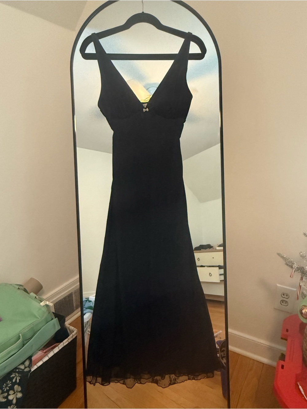 Black V-Neck Maxi Dress with Lace Hem